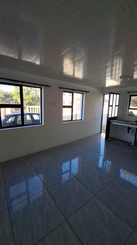 To Let 1 Bedroom Property for Rent in Ruyterwacht Western Cape